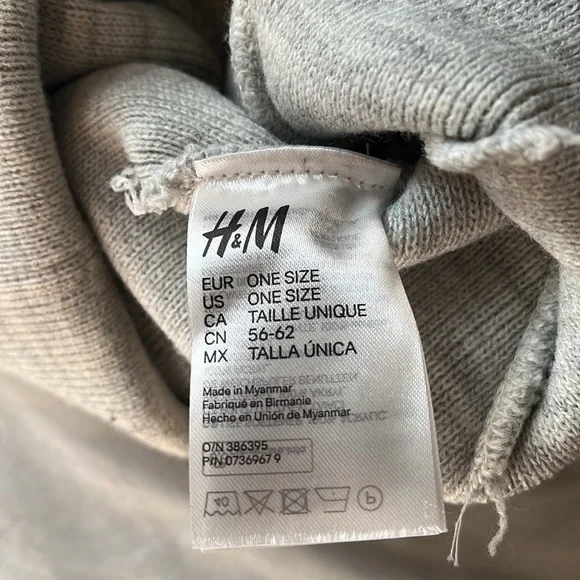 Gray NASA Beanie - Picture 4 of 4